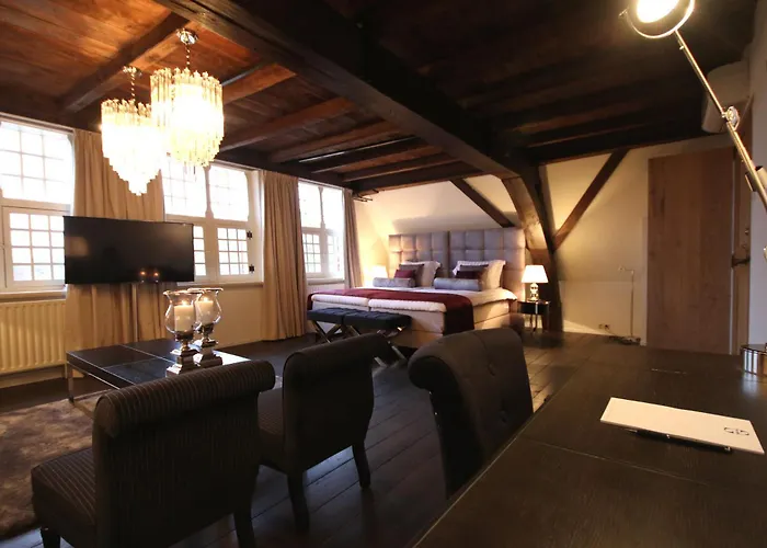 Boutique Steenhof - Adults Only Hotell 3*